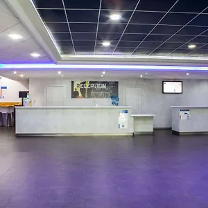** Otel Ibis Budget Paris Porte De Montmartre Fransa